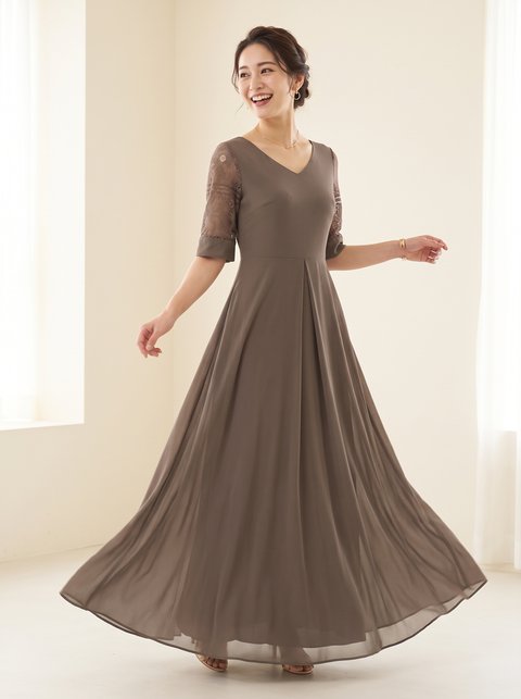 レース袖 Vネックロングワンピース（ブラウン・ベージュ系・Mサイズ）| 名古屋のレンタルドレス24DRESS