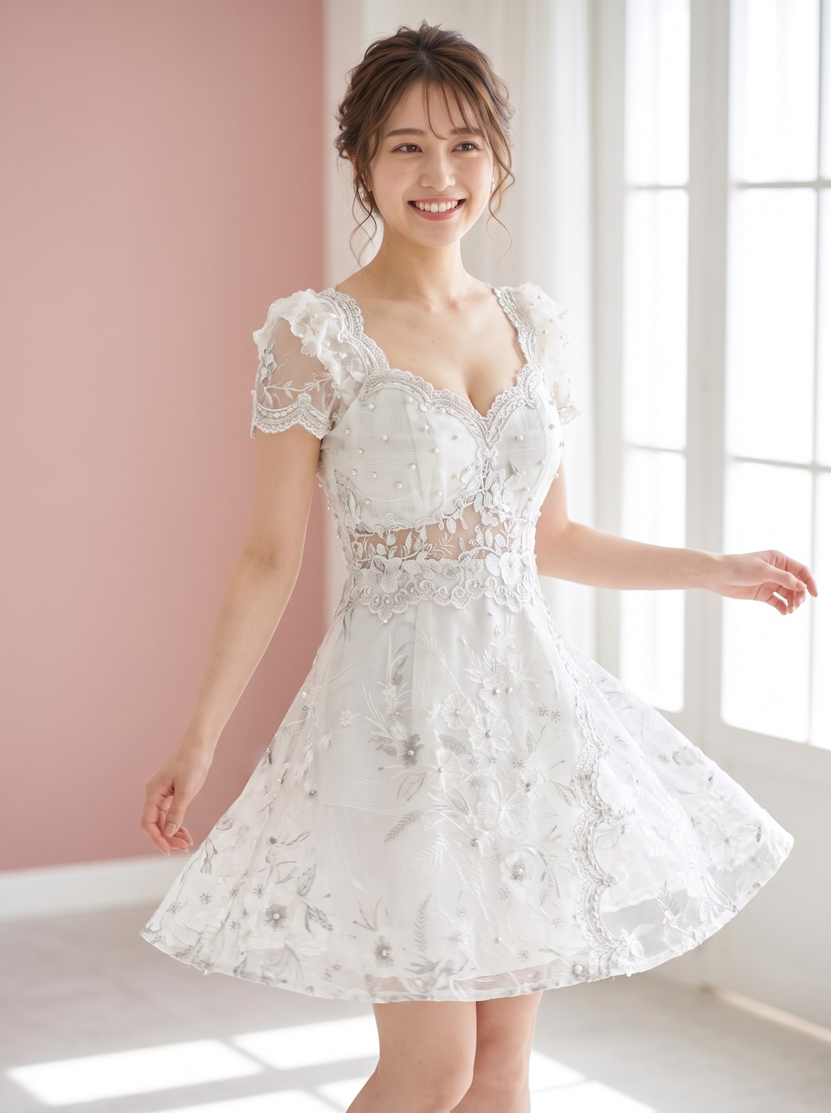 チュール切り替えタイトミニドレス（ホワイト・グレー系・Sサイズ）| 名古屋のレンタルドレス24DRESS