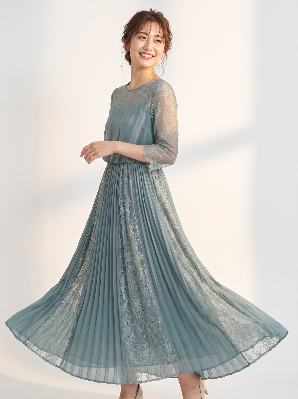 レースヨーク プリーツロングドレス(その他・Mサイズ)| 名古屋のレンタルドレス24DRESS