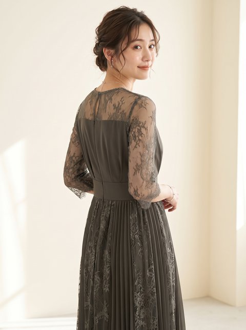 袖あり胸元切り替えレースワンピース（グリーン系・Lサイズ）| 名古屋のレンタルドレス24DRESS