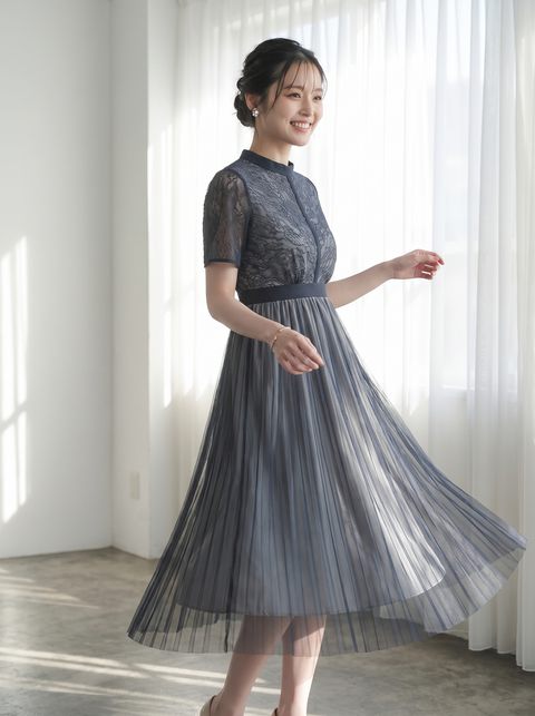 立ち襟レース プリーツドレス（ネイビー・ブルー系・Mサイズ）| 名古屋のレンタルドレス24DRESS