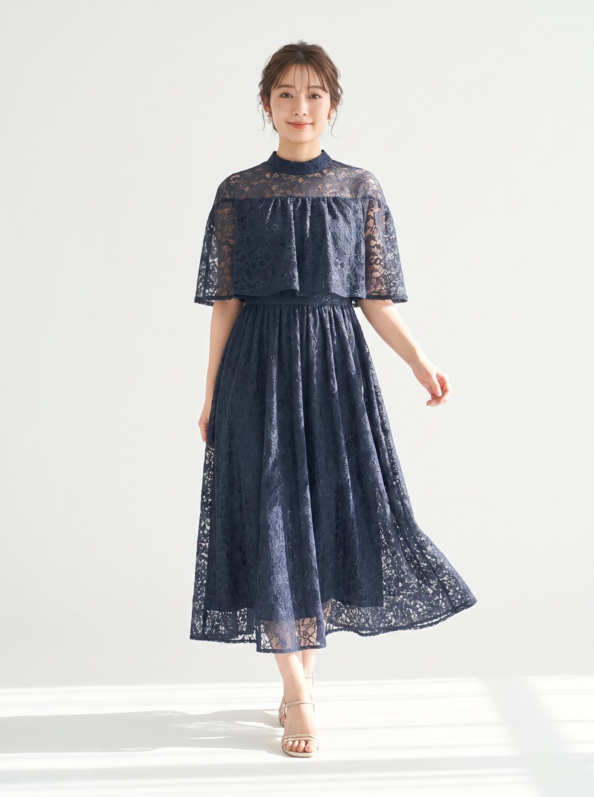 ケープティアード総レースドレス（ネイビー・ブルー系・Mサイズ）| 名古屋のレンタルドレス24DRESS