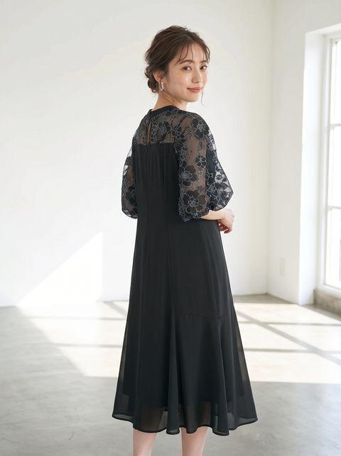 フラワーモチーフ シアースリーブドレス（黒（ブラック）・Mサイズ）| 名古屋のレンタルドレス24DRESS