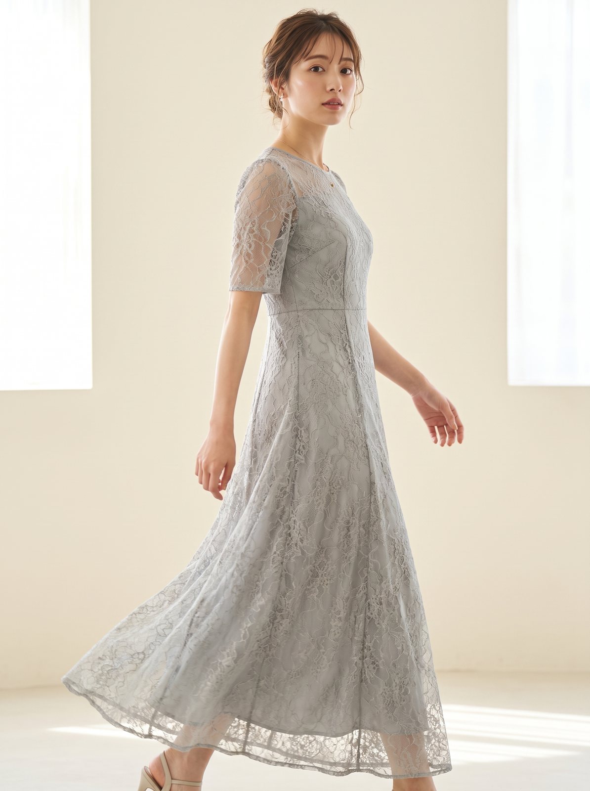 総レース フレアロングワンピース（ネイビー・ブルー系・Lサイズ）| 名古屋のレンタルドレス24DRESS