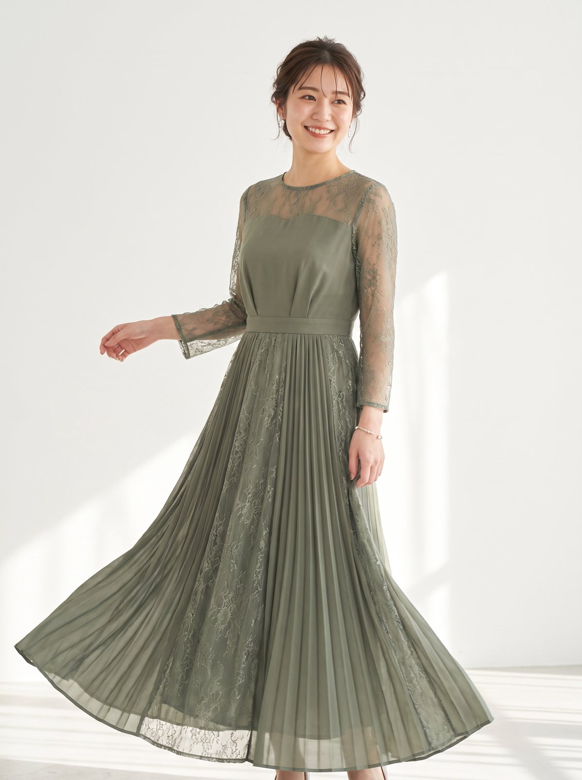 シアースリーブ プリーツロングドレス（グリーン系・XLサイズ）| 名古屋のレンタルドレス24DRESS